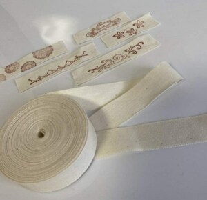 コットンテープ(15mm巾ｘ50ｍ)コットンタグ ハンドメイド 綿テープ 平織り ネームタグ 生成り オフホワイト 手芸用品 材料 スタンプテープ 