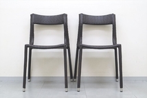 美品◆emu TEBE CHAIR Classic エミュー テベ チェア 2脚セット イタリア ASPLUND ガーデンチェア 椅子 屋内 屋外 兼用 テラス 庭_画像2