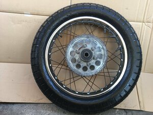 SUZUKI　GT750　B3　国内物　ジーナナ　リアホイール　レストア　組み換え　流用　ＯＨベースにも　振れ膨らみ無し（中古）2357-Z2480