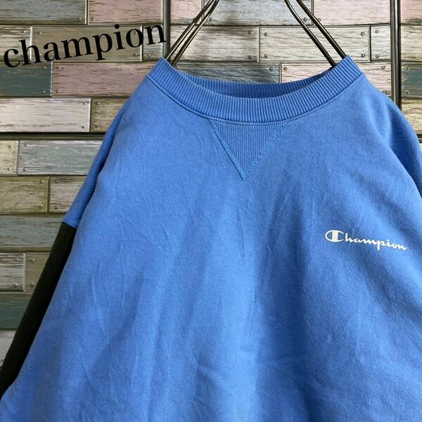 champion チャンピオン　スウェット　トレーナー　ワンポイントロゴ