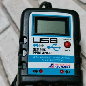 ABCホビー USB.モバイルバッテリー DELTA PEAK EXPERT CHARGER 通電写真あり ミニ四駆等の画像4