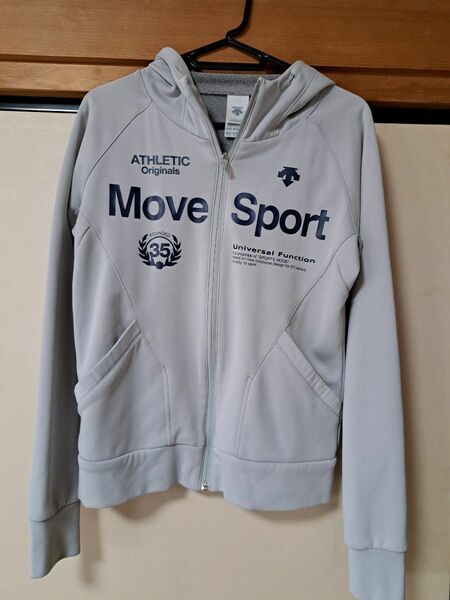 デサント MOVE SPORT ジップパーカー　レディース　M