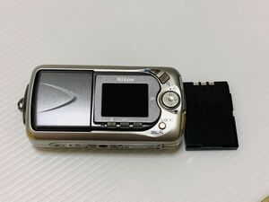 Nikon COOLPIX 3500 ニコン クールピクス デジタルカメラ