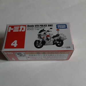 トミカNo.4 ホンダ VFR800 白バイ （箱） （1/32スケール トミカ 716464）、未開封、フイルム付き