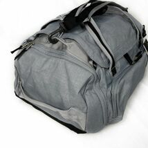 1円～!売切!【正規新品】THE NORTH FACE BERKELEY DUFFEL ボストンバッグ リュック 2WAY US限定 大容量 ロゴパッチ(M/49L)グレー 180626-50_画像6