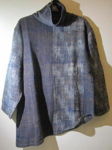 神戸元町アリフ　トップス　ざっくり織地の洒落た色合いとデザイン　ロングスカートやワイドパンツなど組み合わせておしゃれ　