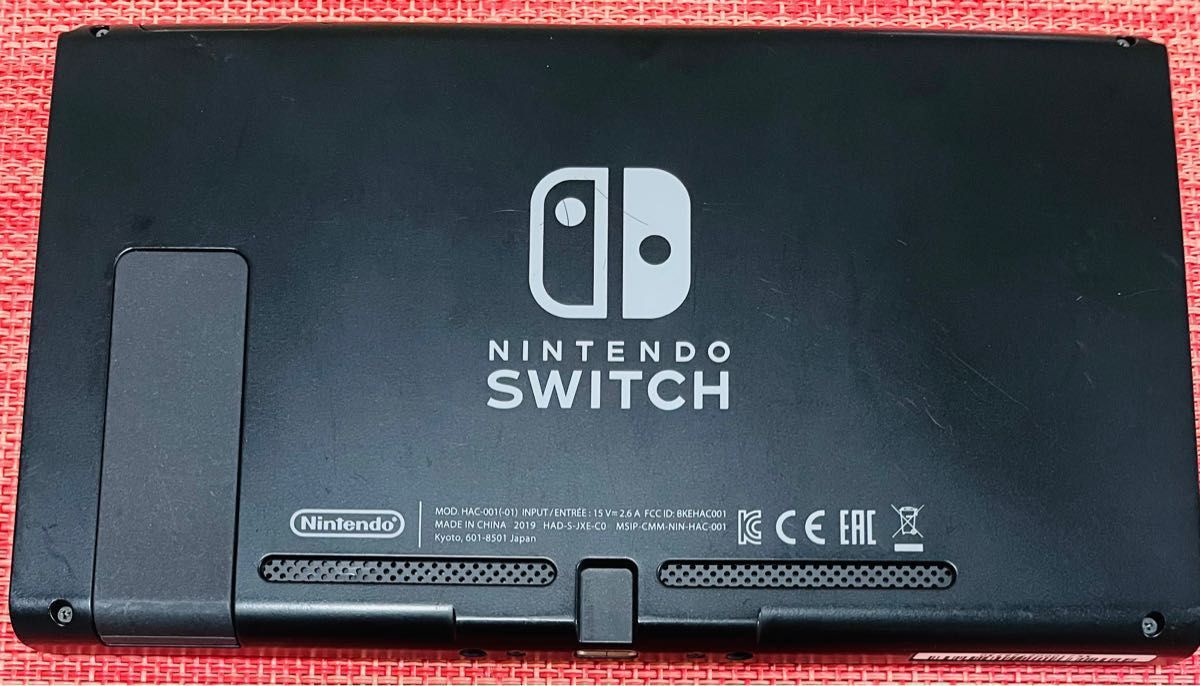 美品 新型 ニンテンドースイッチ 液晶タイプ 本体のみ  画面のみ