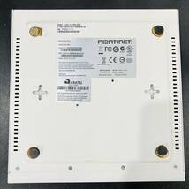 FO4【通電OK】FORTINET FortiGate 90D ファイアウォール 3.5 Gbps デスクトップ GbE WAN LAN RJ45 セキュリティ フォーティ ネット ゲート_画像5