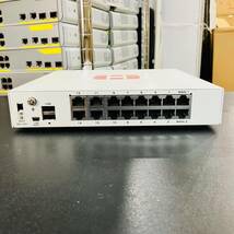 FO4【通電OK】FORTINET FortiGate 90D ファイアウォール 3.5 Gbps デスクトップ GbE WAN LAN RJ45 セキュリティ フォーティ ネット ゲート_画像4