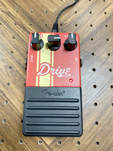 【送料無料】Fender フェンダー　Drive Pedal Red　エフェクター　オーバードライブ