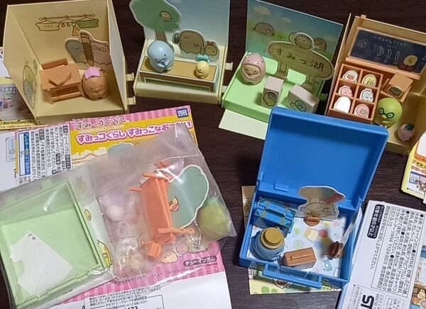 すみっコぐらし 食玩 いっぱいセット 旅きぶん おつかい 毎日 教室 すみっ湖 シール リーメント 6種 トランク