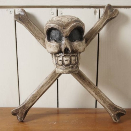 Handgefertigtes Holzobjekt Piratenzeichen Totenkopf, Gehäuse, Innere, Möbel, Innere, Andere