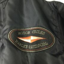 t 【HARLEY-DAVIDSON】ハーレーダビットソン HDC ナイロンジャケット 中綿 Lサイズ 黒 ブラック ライダースジャケット C-OS 1957 _画像3