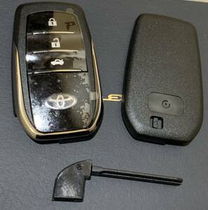 Toyota Multi-Vehicale Compatible подлинная замена Новый вид Smart Key Case ★ 231451-0010 281451-2110/-2020/-0020 Идеально подходит для сопровождения инициализированных предметов ♪