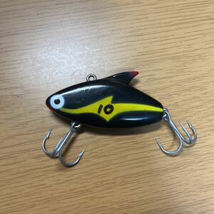 へドン スーパーソニック コトコト音程度のラトル入り heddon ブラックバス クランクベイト バイブレーション