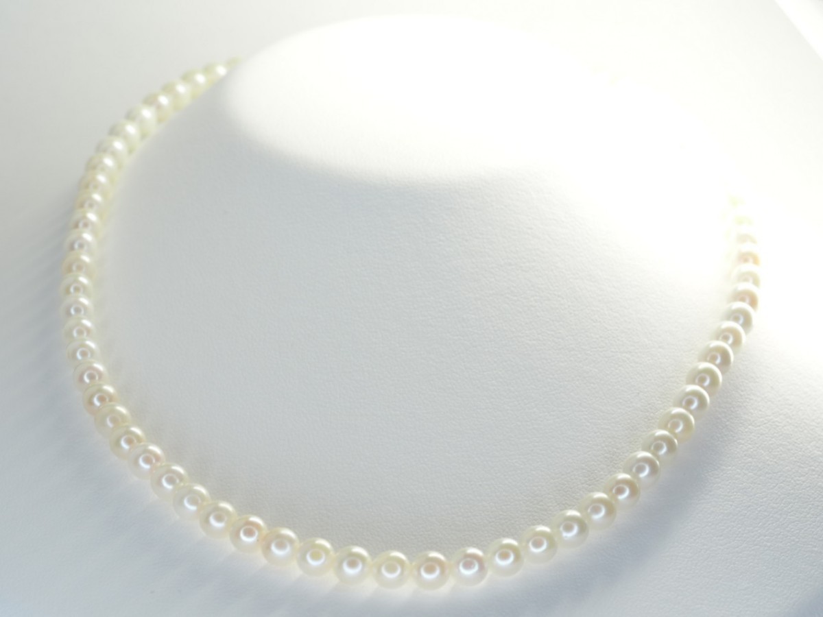 新品本物 アコヤ真珠ネックレス パールネックレス40㎝ 7 5〜8 0mm