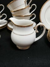 CS1032.Noritake ノリタケ Ivory china LINTON・カップ＆ソーサー６客 ケーキ皿6 シュガーポット　クリーマー　セット　昭和レトロ/100_画像9