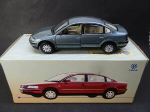 上海フォルクスワーゲン★VW パサート PASSAT Ⅳ B5★緑M★1/43