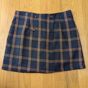 チェックスカート