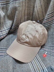 （新品）NYC ブランド 撥水ナイロン キャップ（ベージュ）帽子 アメカジ 人気 / 男女兼用 オールシーズン オススメ 雨 レイン アメリカ