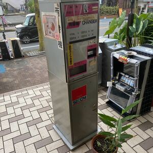 両替機 1,000円札→百円10枚へ