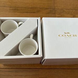 COACH　ペアカップ&ソーサー　