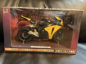 1/12スケールHONDA CBR1000RR ホンダ 本田 正規ライセンスダイキャストバイク ミニカー オートバイ joycity