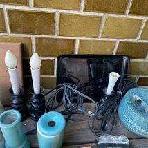 中古　仏具セット　ろうそく立て　花入れ　電気ローソク経文香　沈香　香炭　線香他　陶器　仏壇　神棚　汚れあり_画像4