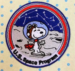 ワッペン／SNOOPY スヌーピー [E019]　U.S.SPACE ししゅう アイロン ハンドメイド アメリカ雑貨 手芸 裁縫 飾り 素材 かざり オシャレ