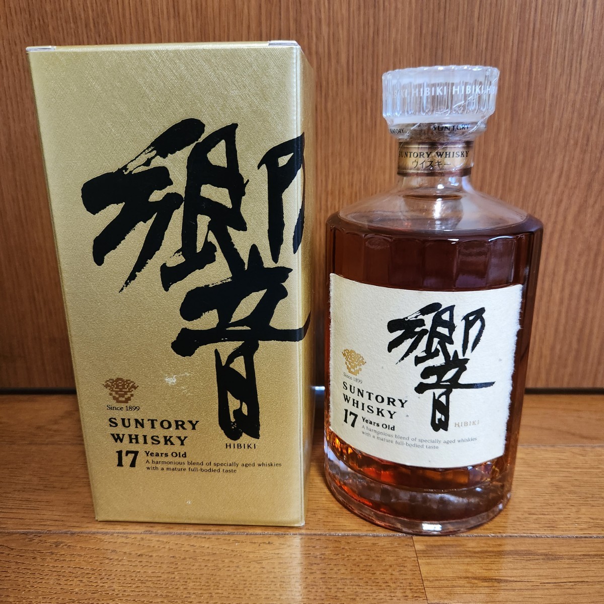 ヤフオク! -「サントリー山崎17年」(アルコール) (飲料)の落札相場