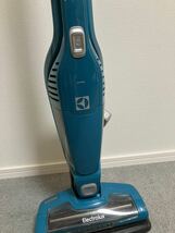 Electrolux エレクトロラックス エルゴラピード コードレス掃除機 ハンディクリーナー ergorapido グリーン ZB3103_画像3