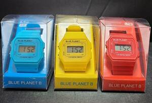 BLUE PLANET　ダイソー腕時計　赤青黄　レアなプラパッケージ 　電池交換済み　ブループラネット 