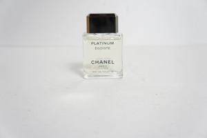 正規 CHANEL シャネル EGOISTE PLATINUM エゴイスト プラチナム オードゥ トワレット ヴァポリザター 香水 50ml 本物 1028N