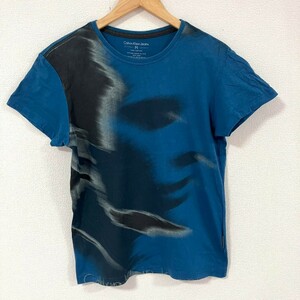F8397NE Calvin Klein Jeans カルバンクライン ジーンズ Tシャツ サイズM ブルー系 メンズ USED スプレーアート 半袖 綿100%