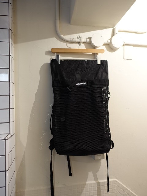 2023年最新】ヤフオク! -supreme mesh backpackの中古品・新品・未使用