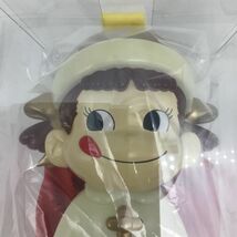 未開封品 不二家 ペコちゃん 非売品 店頭用 2004 クリスマス プレミアムペコちゃんサンタ人形 約15cm_画像7