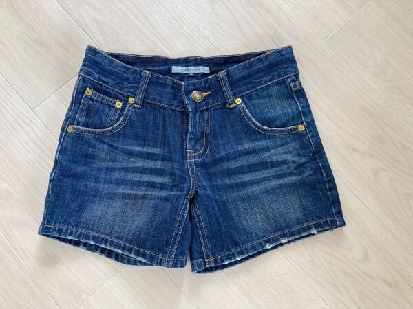 UNRELISHデニム ショートパンツ インディゴ 裾ダメージ シワ加工 36 デニムショートパンツ