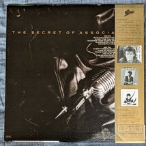 【帯付】シークレット・オヴ・アソシエーション / ポール・ヤング / THE SECRET OF ASSOCIATION / PAUL YOUNG /レコード / 日本盤 / 試聴済_画像2