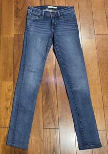 ■Levi's■リーバイスのストレッチスキニーデニム(ジーンズ)■711 SKINNY・W24