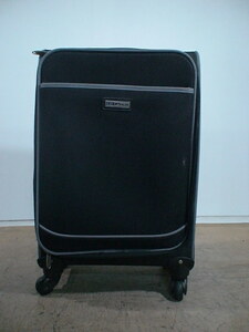 4374　PIKO　黒　スーツケース　キャリケース　旅行用　ビジネストラベルバック