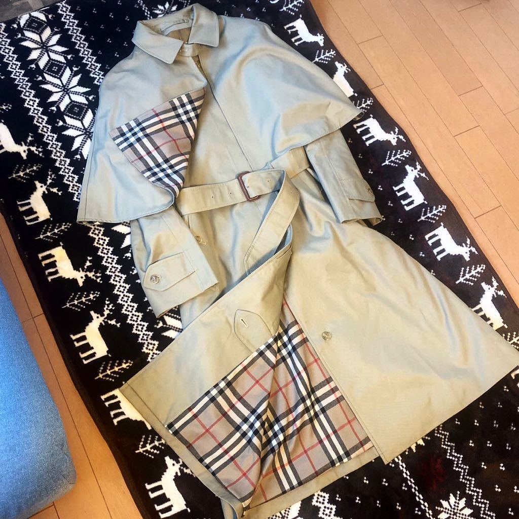 ◇大幅値下げ！☆美品☆ Burberry バーバリー フーデッドケープ フード