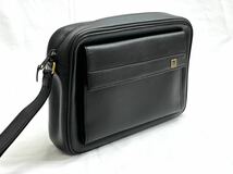 ▲美品【dunhill ダンヒル】 レザー・クラッチバッグ・セカンドバッグ・メンズ・ブラック系・パスケース・カード入れ大容量_画像2