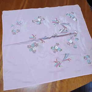 花柄 風呂敷★和風花柄★シート/敷物/Furoshiki wrapping cloth★横:68cm、縦:70cm★送料格安！3cm以内で発送可★送料、最安価で対応します