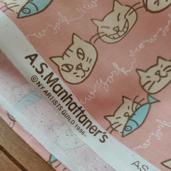 ピンク 生地巾×1m A.S.Manhattaner's エー・エス・マンハッタナーズ 【顔並び】シーチング生地 ねこ 猫 ネコ　　ニューヨーク