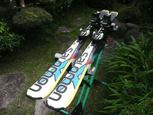 SALOMON サロモン X-Race 良美 ジュニア用レーシングロッカースキー板 L140cm 青 109.5-68-90.5cm＋SALO/EZY-TRAK7 競技 コンペティション