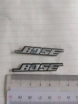 BOSE　スピーカー　エンブレム　中古　美品　送料84円　2個セット　ステッカー_画像1