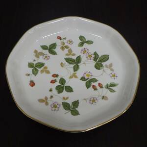 #3007B　WEDGWOOD ウェッジウッド　WILD STRAWBERRY ワイルドストロベリー　オクタゴナルディッシュ　L　24cm