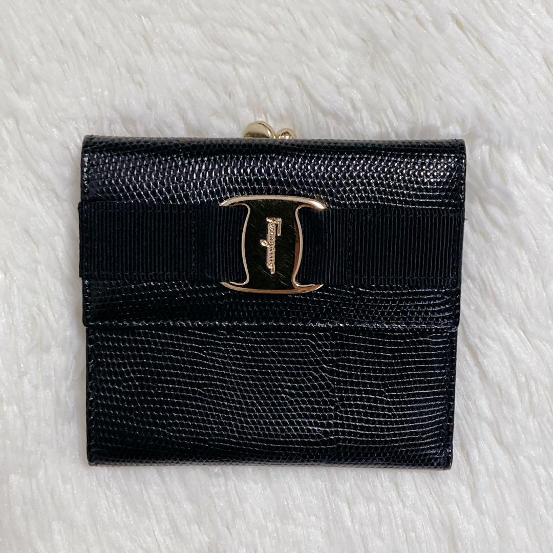 驚きの価格が実現！ 極美品✨Salvatore Ferragamo 折り財布 リザード 