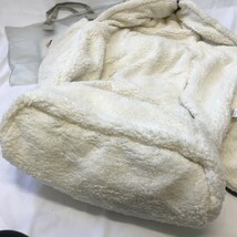 美品 ベビーカー用 ダウン70% フットマフ 防寒対策 DOWN FOOTMUFF エアバギー マルチ対応 バギー ベビーカー 赤ちゃん 堂Y1023-3_画像10