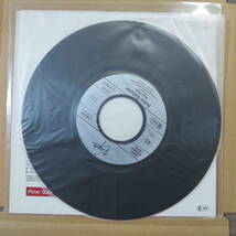シングルレコード　Peter Gabriel　ピーター・ガブリエル　REDRAIN　CDではありません_画像2